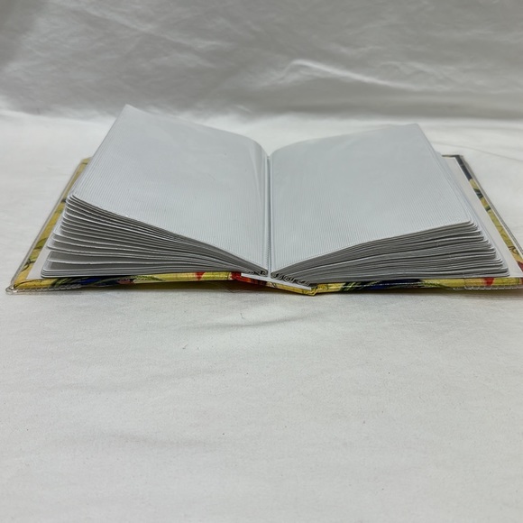 Mini photo album, 4x6 - Picture 3 of 3